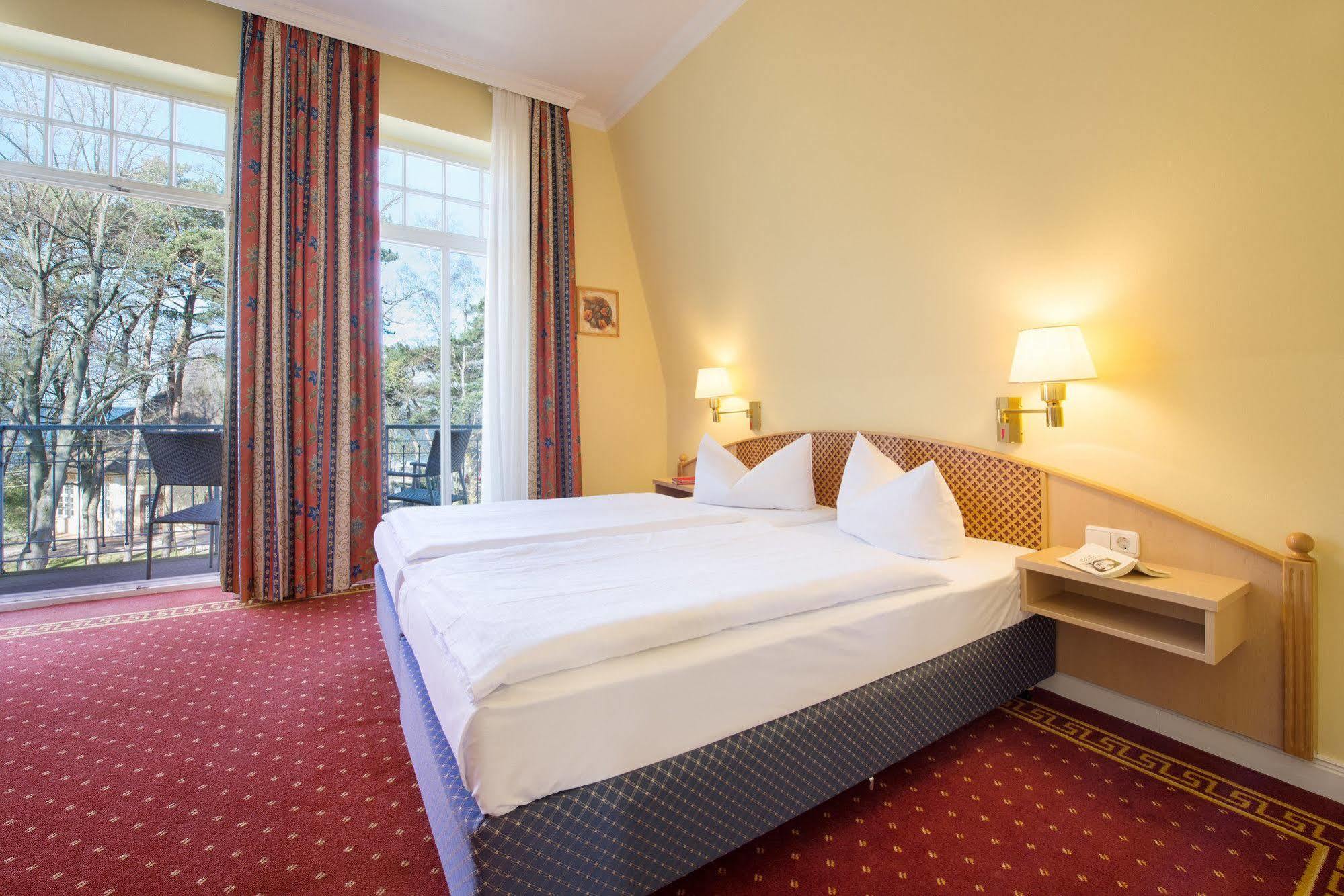 Aparthotel Kuehlungsborn, Villa Am Konzertgarten Dış mekan fotoğraf
