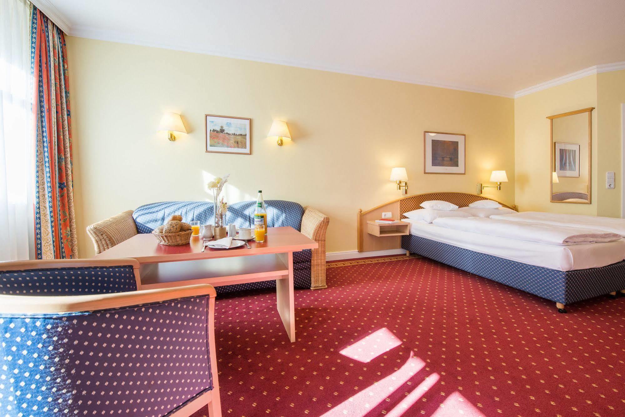 Aparthotel Kuehlungsborn, Villa Am Konzertgarten Dış mekan fotoğraf